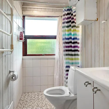 3 Bedroom Stunning Pet-friendly In *